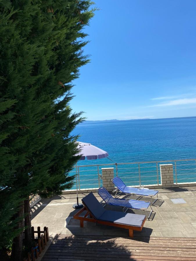 צ'פרו Ionian Bay Rooms מראה חיצוני תמונה